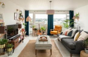 Number 4 - Stylish 1 bedroom house in Truro, Cornwall